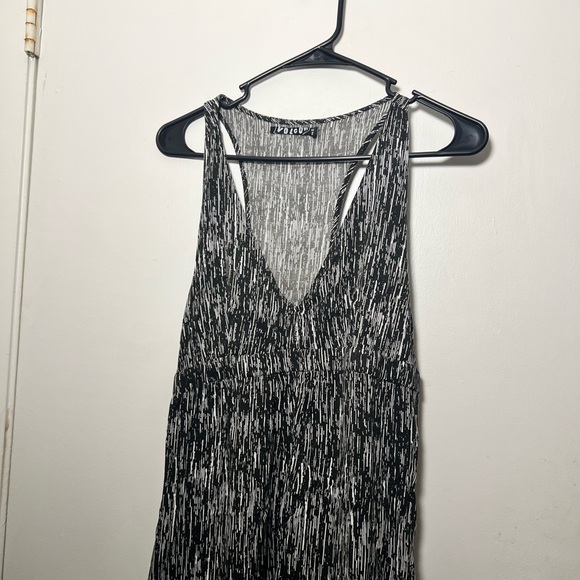 Volcom Monochrome Patterned Top - Picture 1 of 2